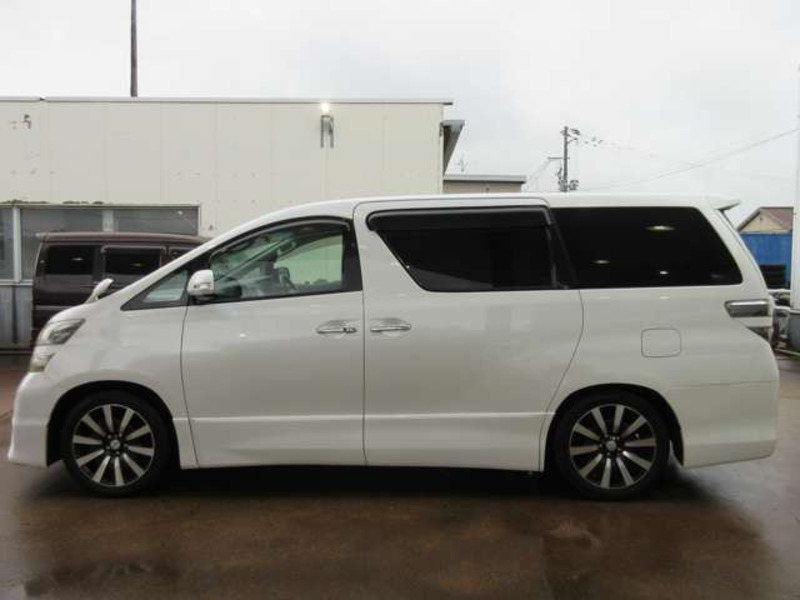 VELLFIRE-3