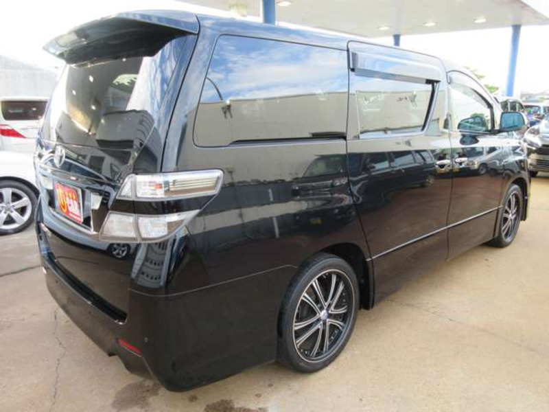 VELLFIRE-8