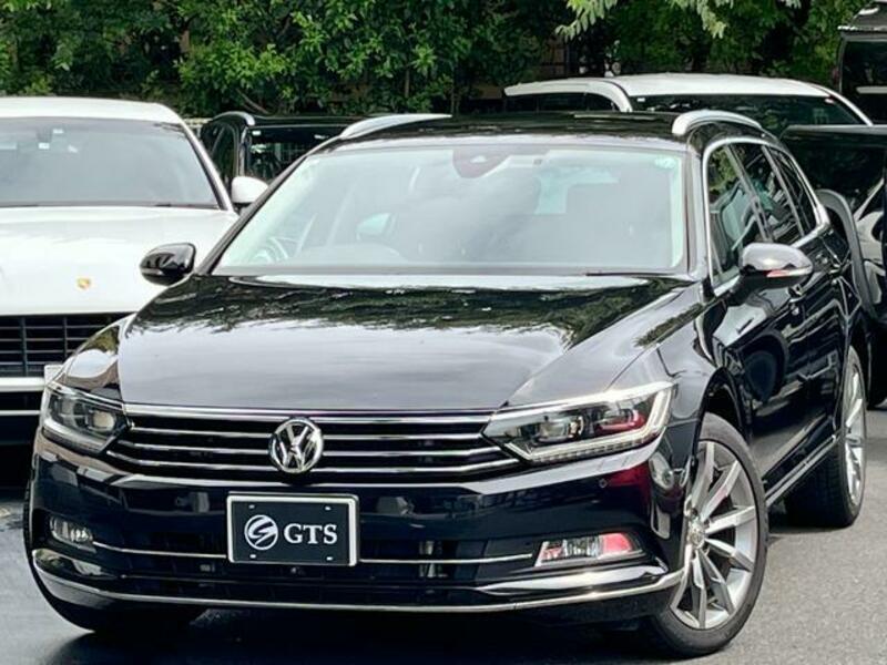 PASSAT VARIANT-0