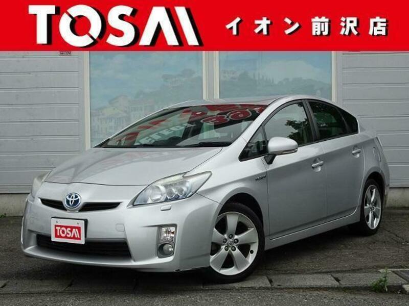 TOYOTA　PRIUS