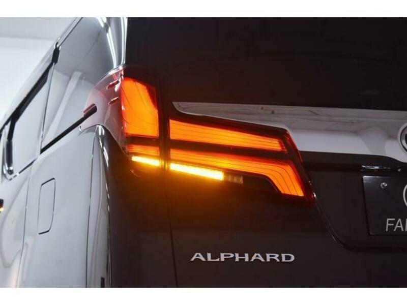 ALPHARD-5