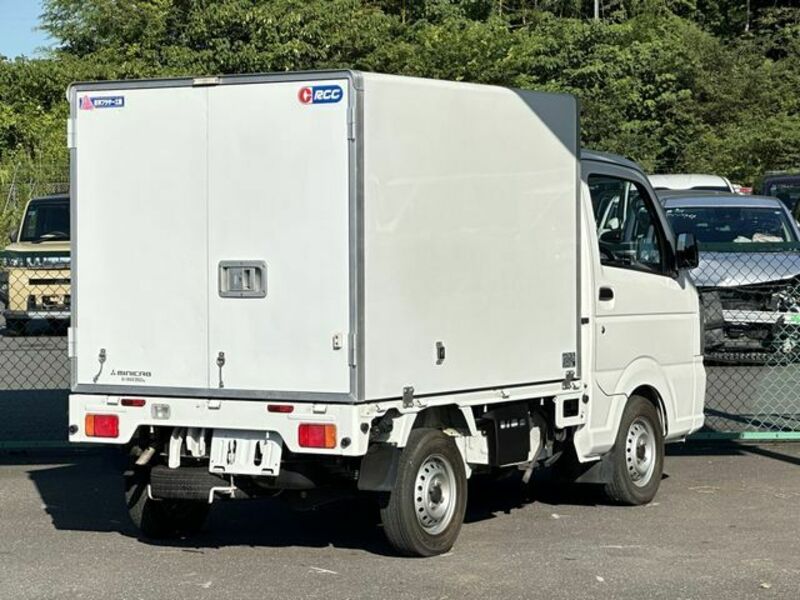 MINICAB TRUCK-2