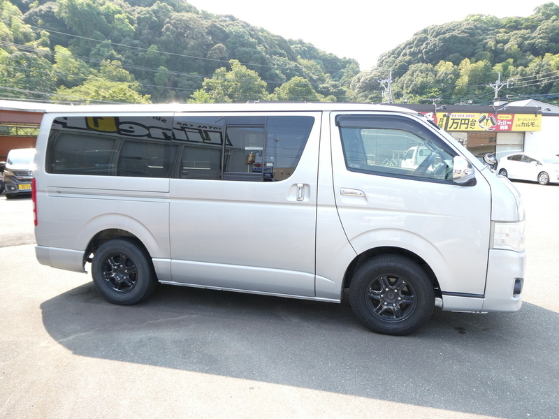 HIACE VAN-4