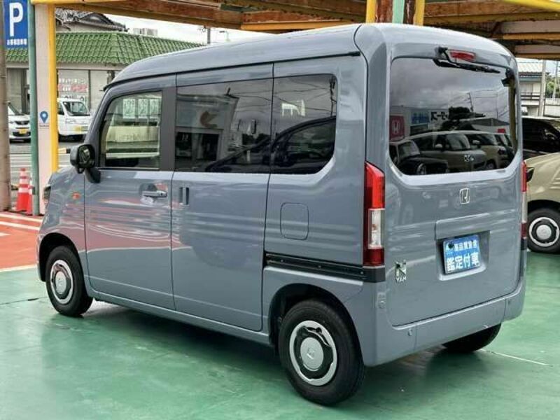 N-VAN-3