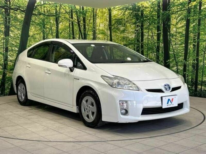 PRIUS-16