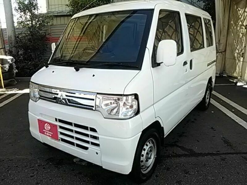 MITSUBISHI　MINICAB VAN