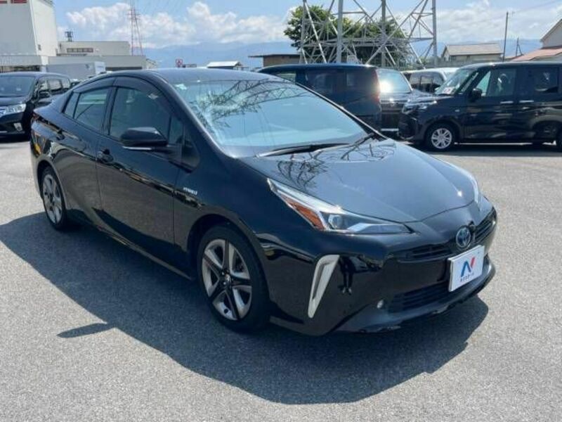 PRIUS-16