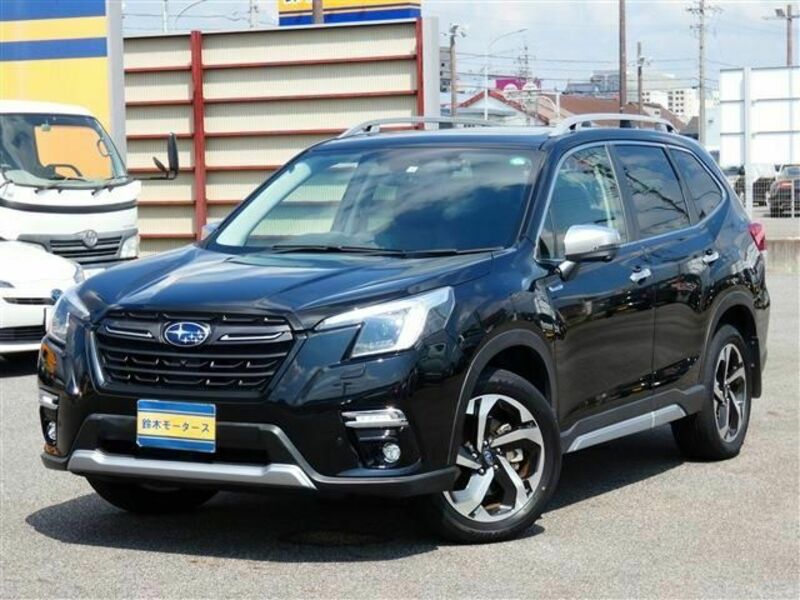 SUBARU　FORESTER