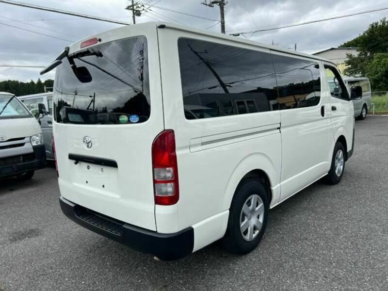 HIACE VAN-6