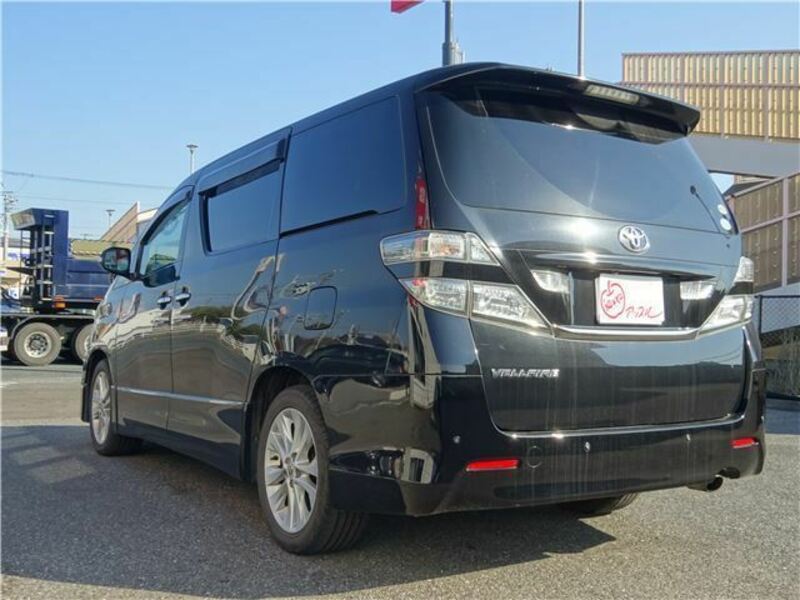 VELLFIRE-9