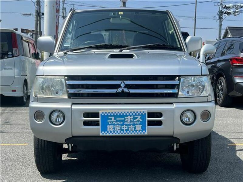 PAJERO MINI-8