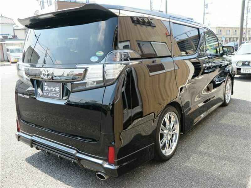 VELLFIRE-4