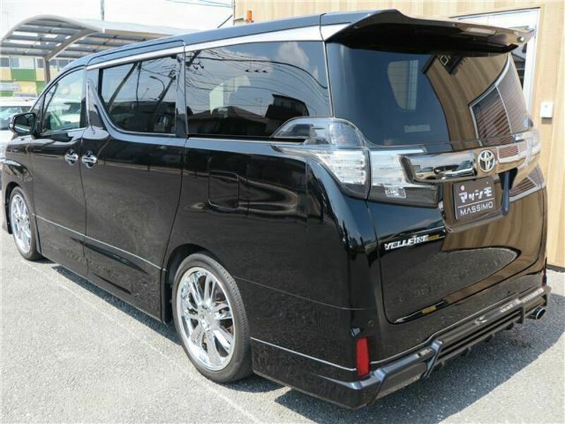 VELLFIRE-5