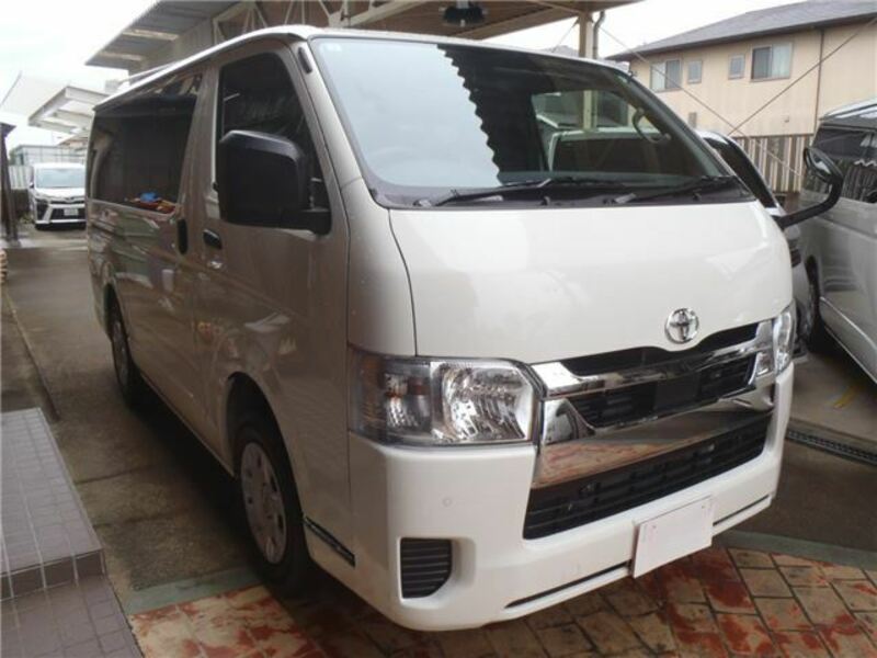 HIACE VAN-3