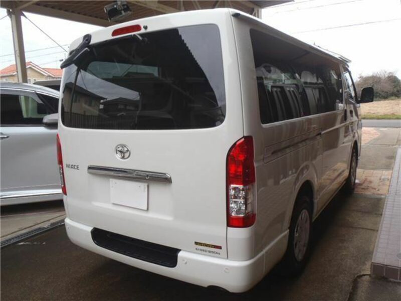 HIACE VAN-18