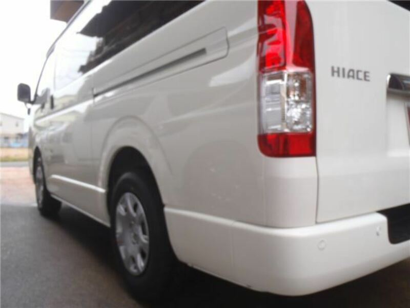 HIACE VAN-22