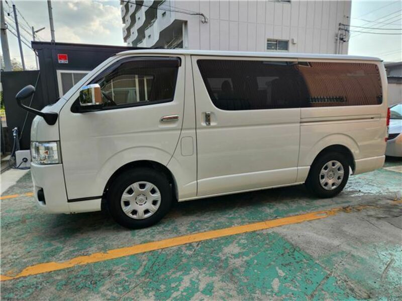 HIACE-9