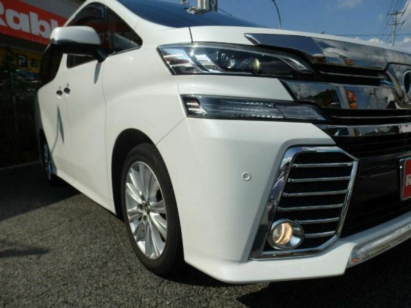 VELLFIRE-10