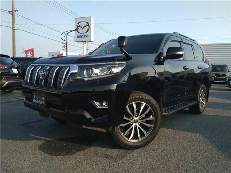 TOYOTA　LAND CRUISER PRADO