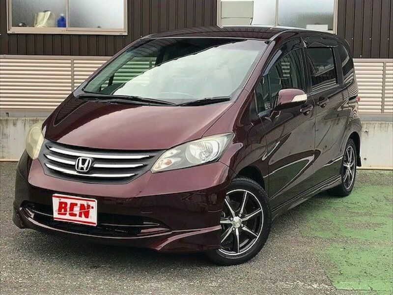 HONDA　FREED