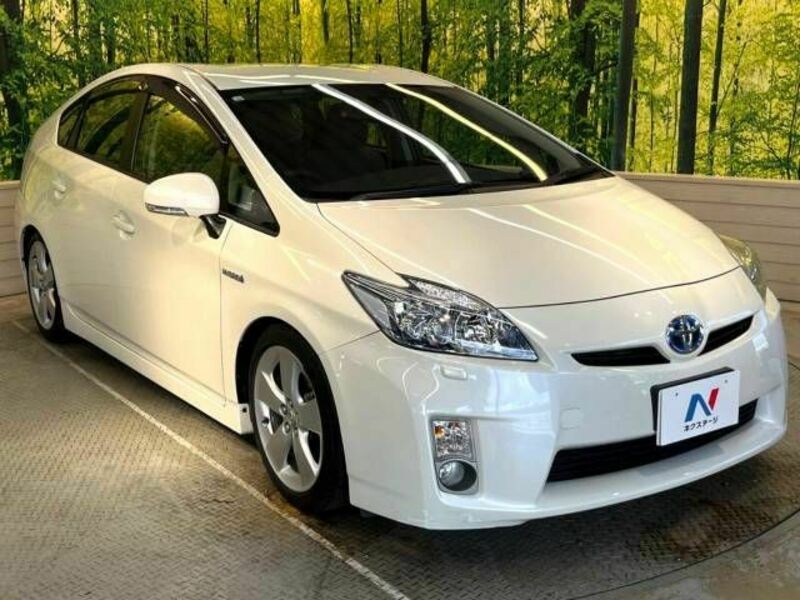 PRIUS-16