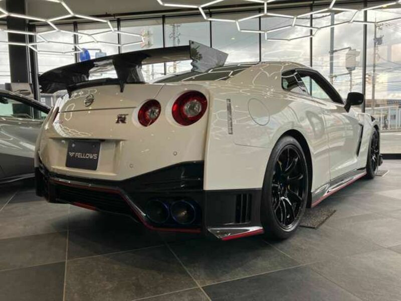 GT-R-1