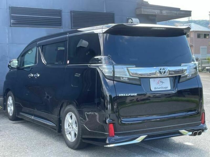 VELLFIRE-3