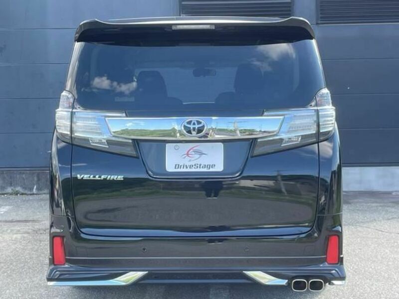 VELLFIRE-16