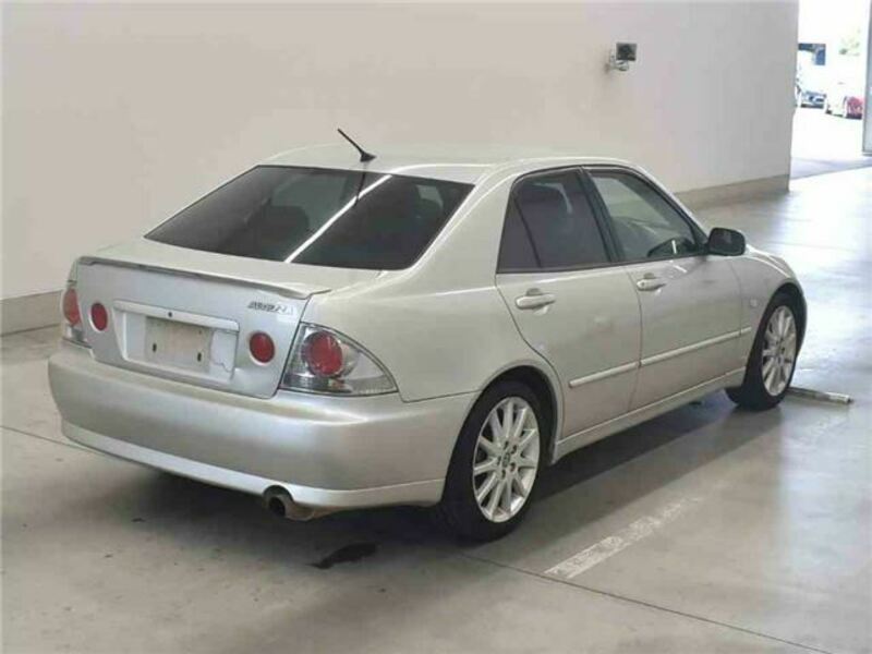 ALTEZZA-1