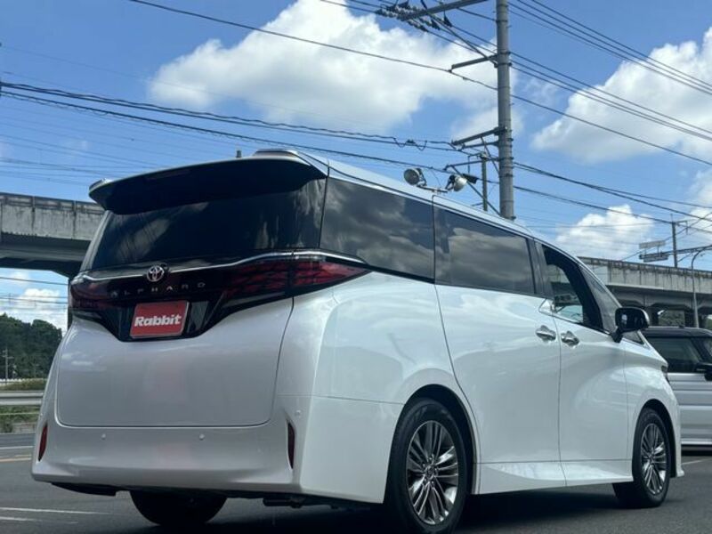 ALPHARD-9