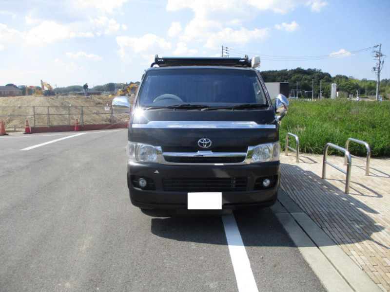 HIACE VAN-16