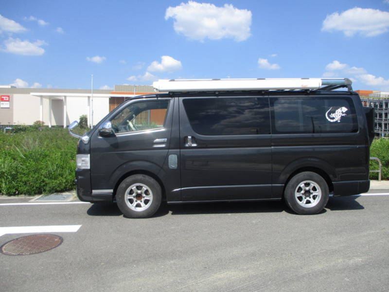 HIACE VAN-18