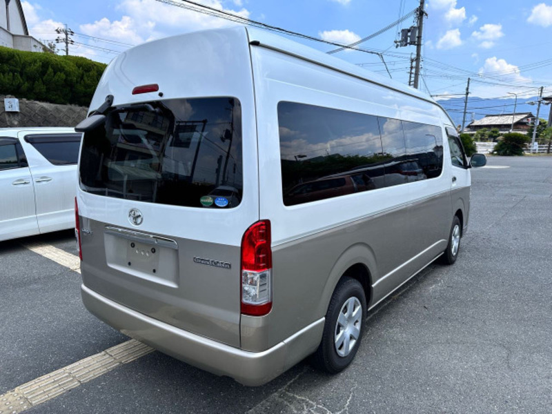 HIACE-4