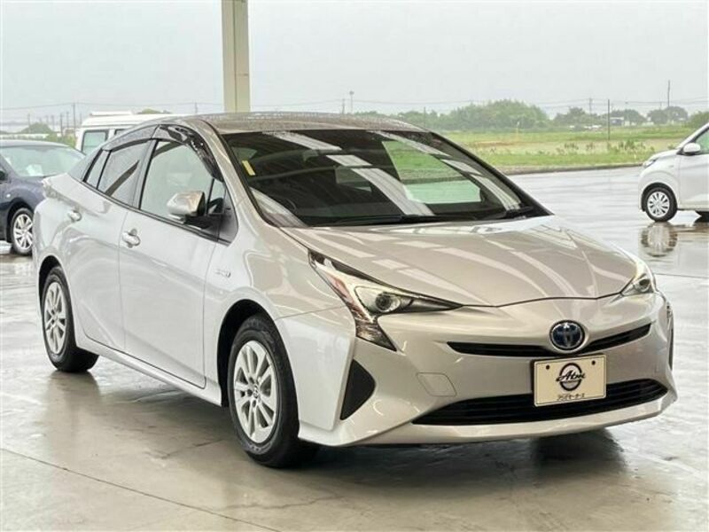 PRIUS-19