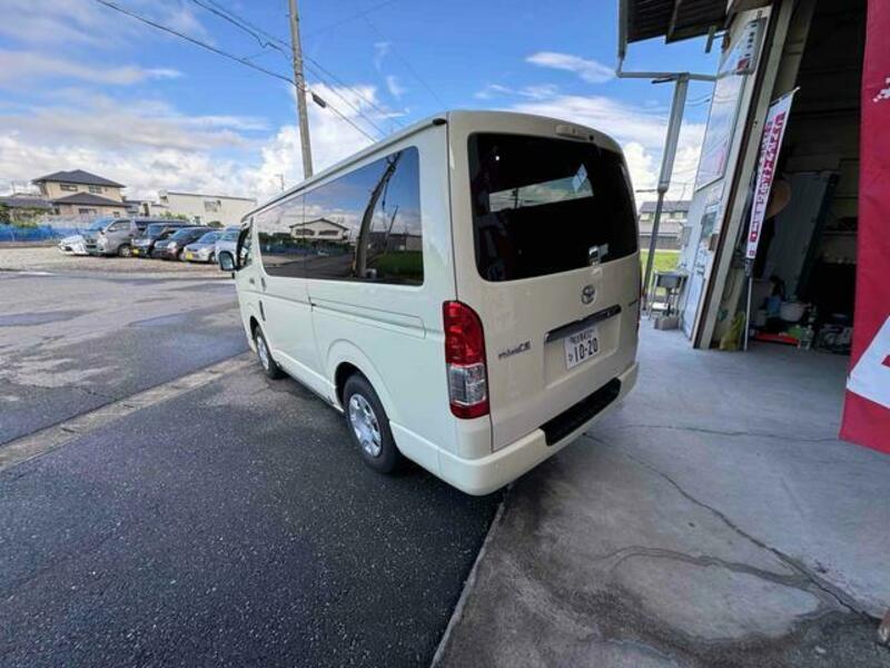 HIACE VAN-15