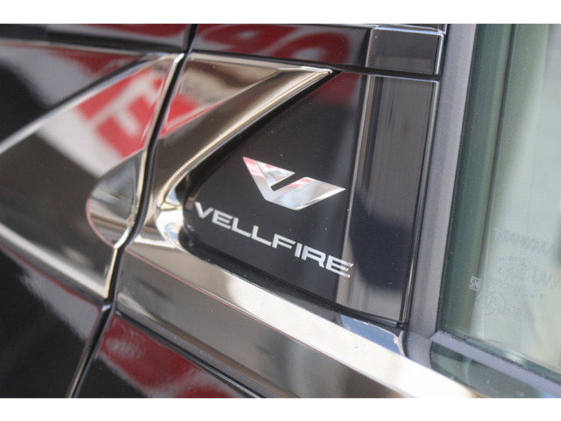 VELLFIRE-8