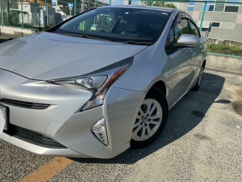 PRIUS-18