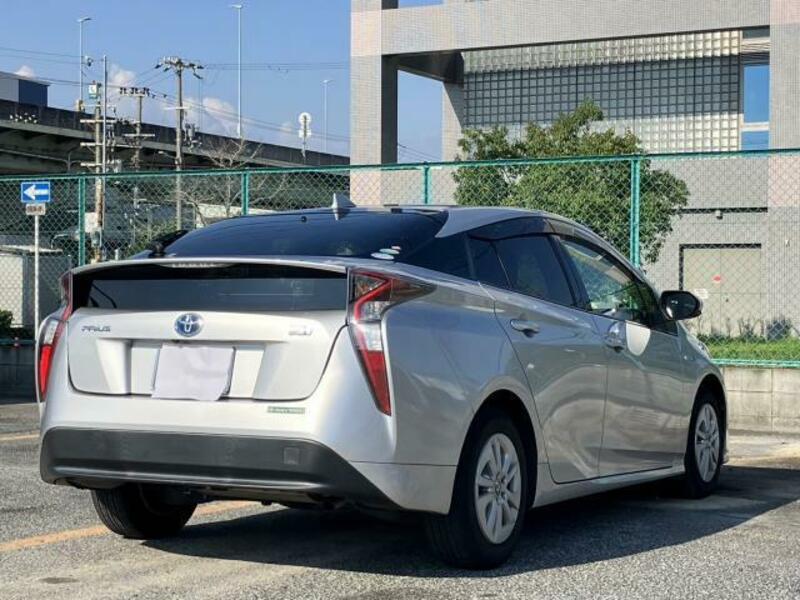 PRIUS-1