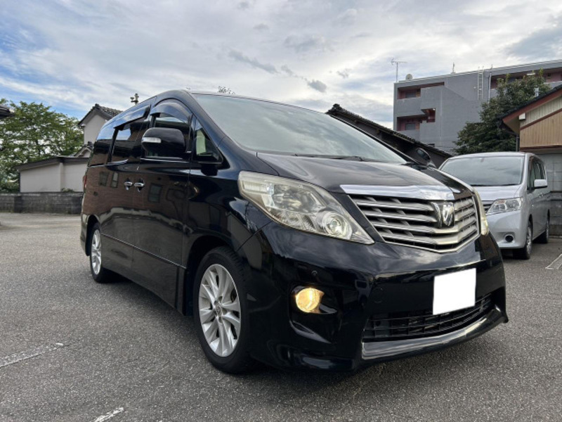 TOYOTA　ALPHARD