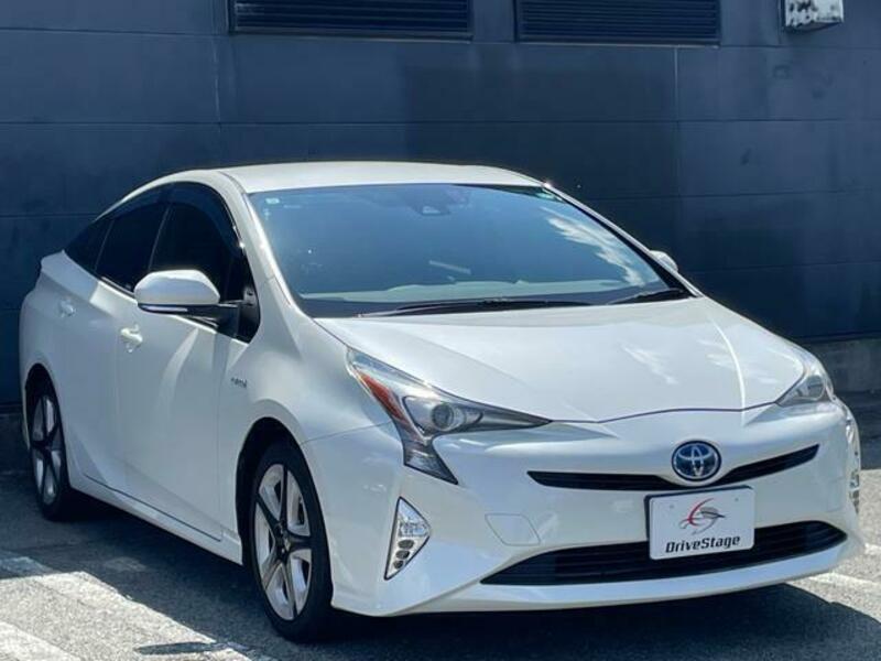 PRIUS-12