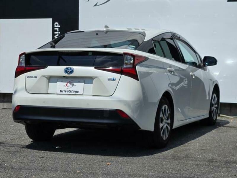 PRIUS-5