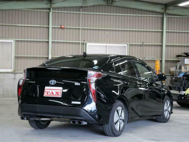 PRIUS-1