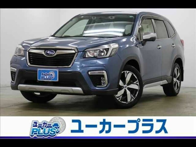 SUBARU　FORESTER