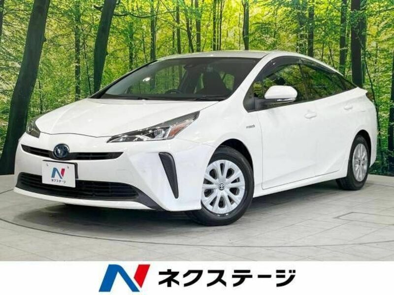 TOYOTA　PRIUS