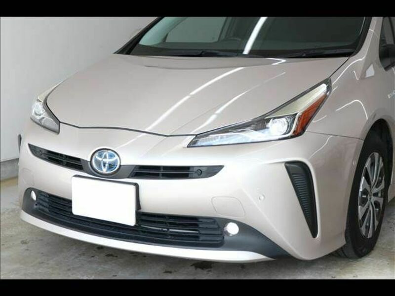 PRIUS-12