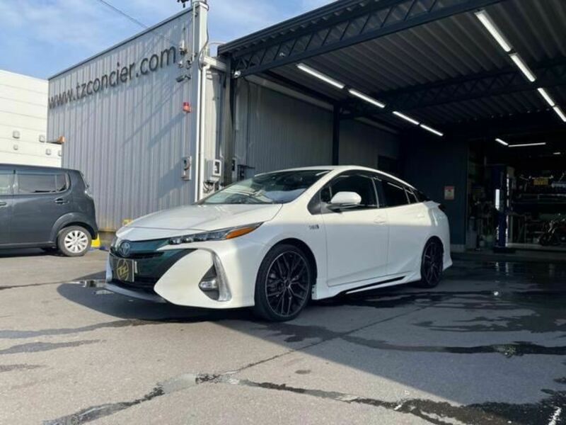 PRIUS PHV-0