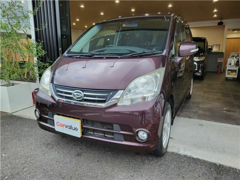 DAIHATSU　MOVE