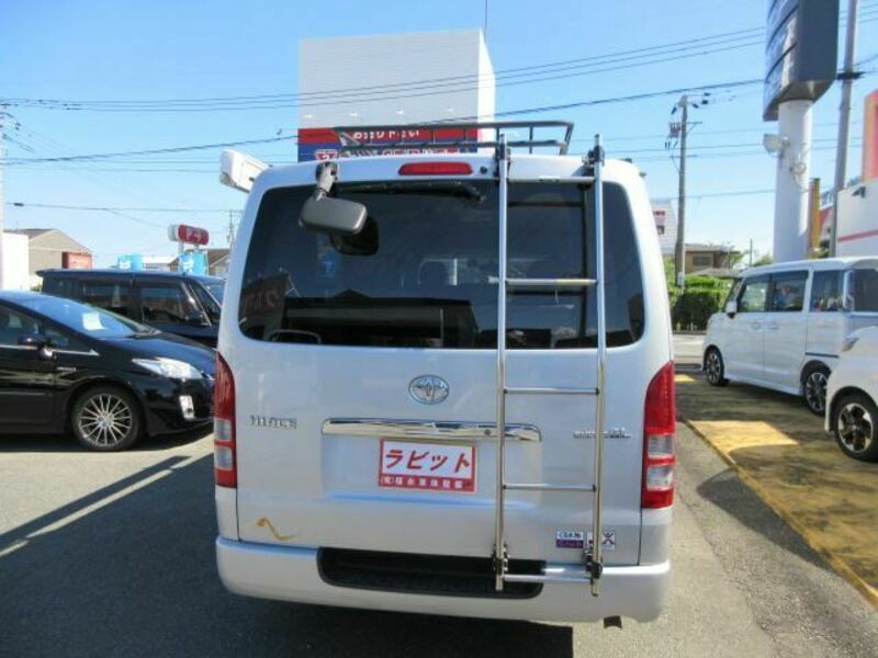 HIACE VAN-6