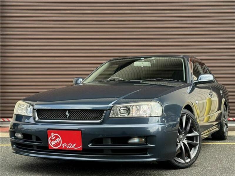 NISSAN　SKYLINE