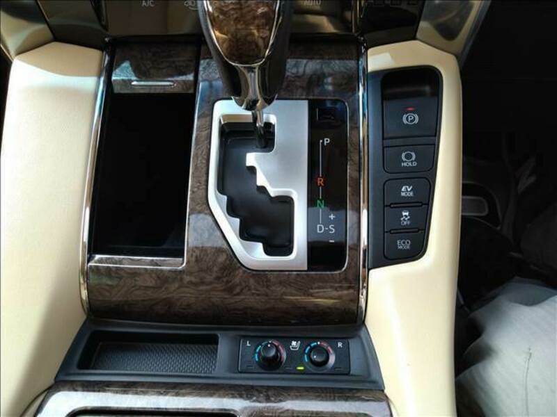 ALPHARD-15